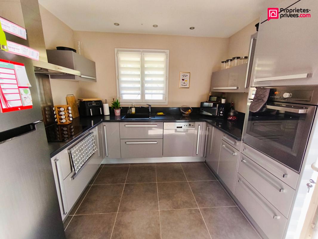 VIDAUBAN Maison Familiale de 129 m2  avec accès indépendant et extérieur VIDAUBAN 5