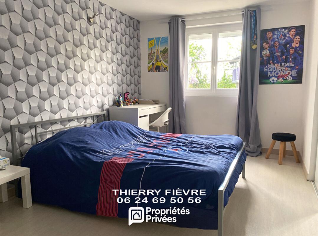 VARENNES-SUR-LOIRE Varennes Sur Loire 49730 - Maison familiale de 145 m2 avec piscine et dépendance 11