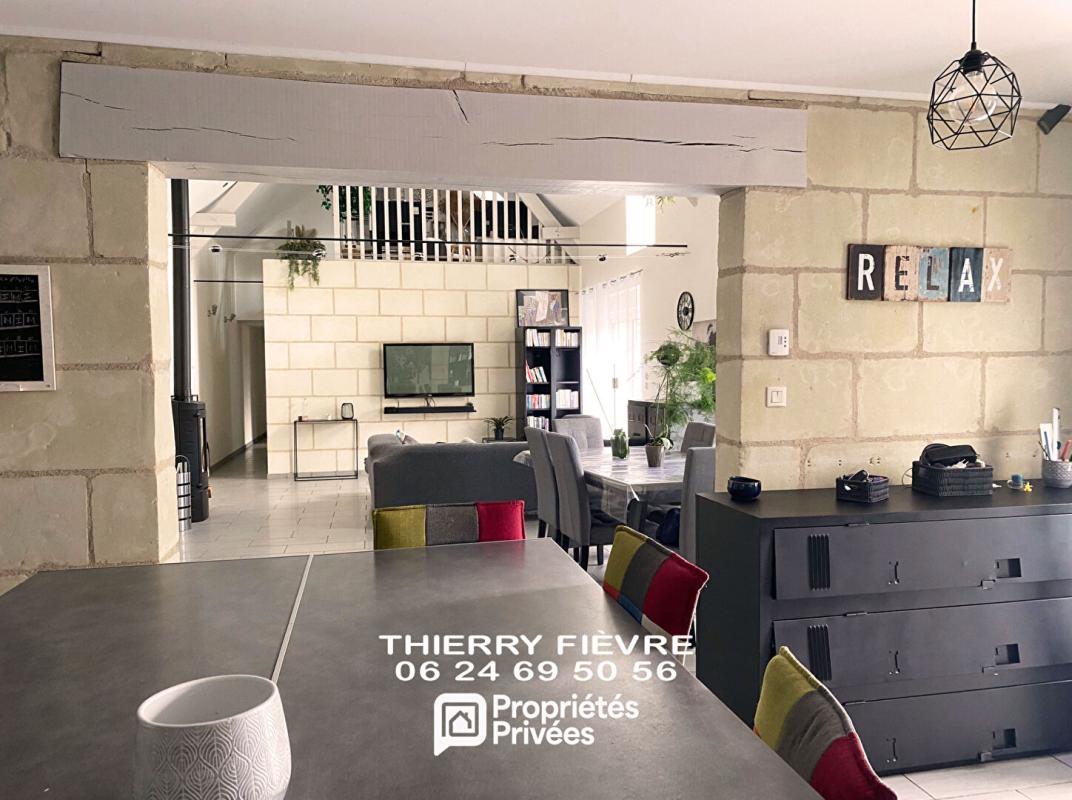 VARENNES-SUR-LOIRE Varennes Sur Loire 49730 - Maison familiale de 145 m2 avec piscine et dépendance 9