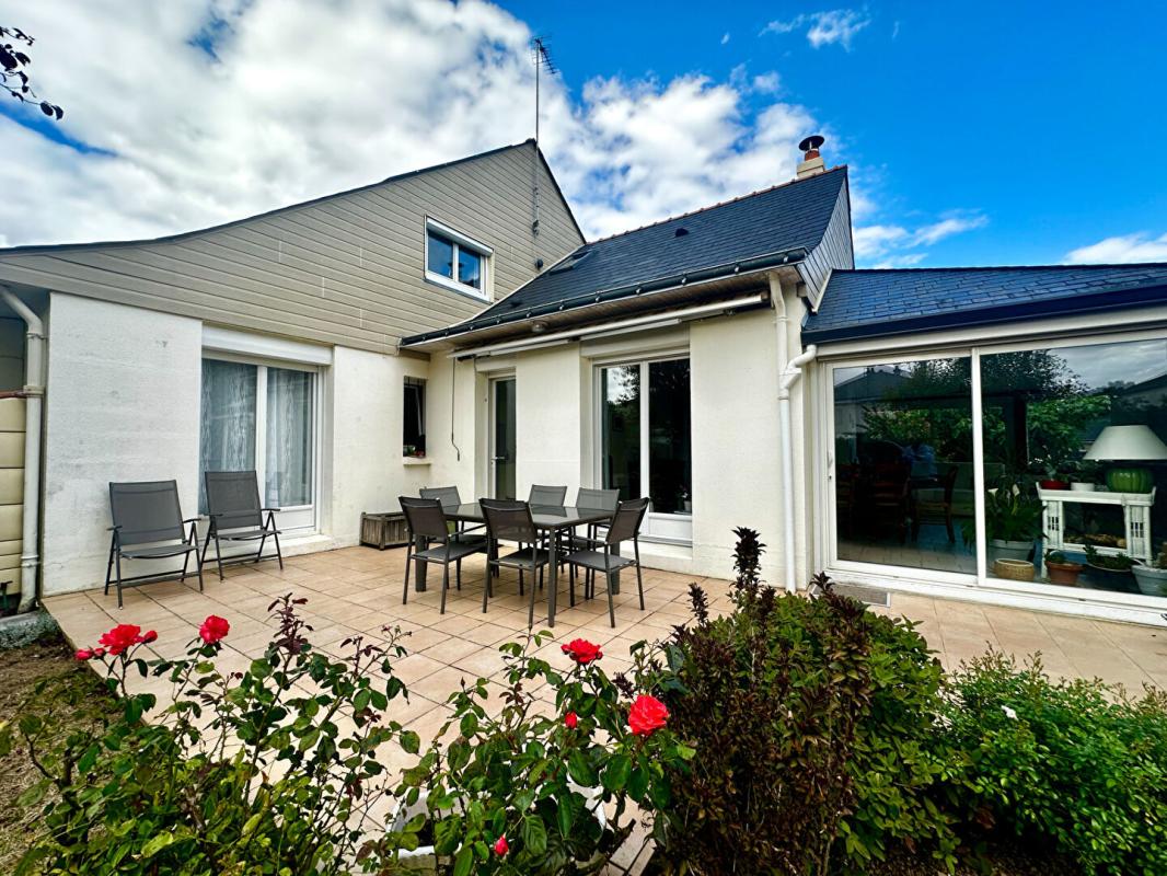 LA MEMBROLLE-SUR-LONGUENEE Maison de 130 m2 - 5 chambres 1