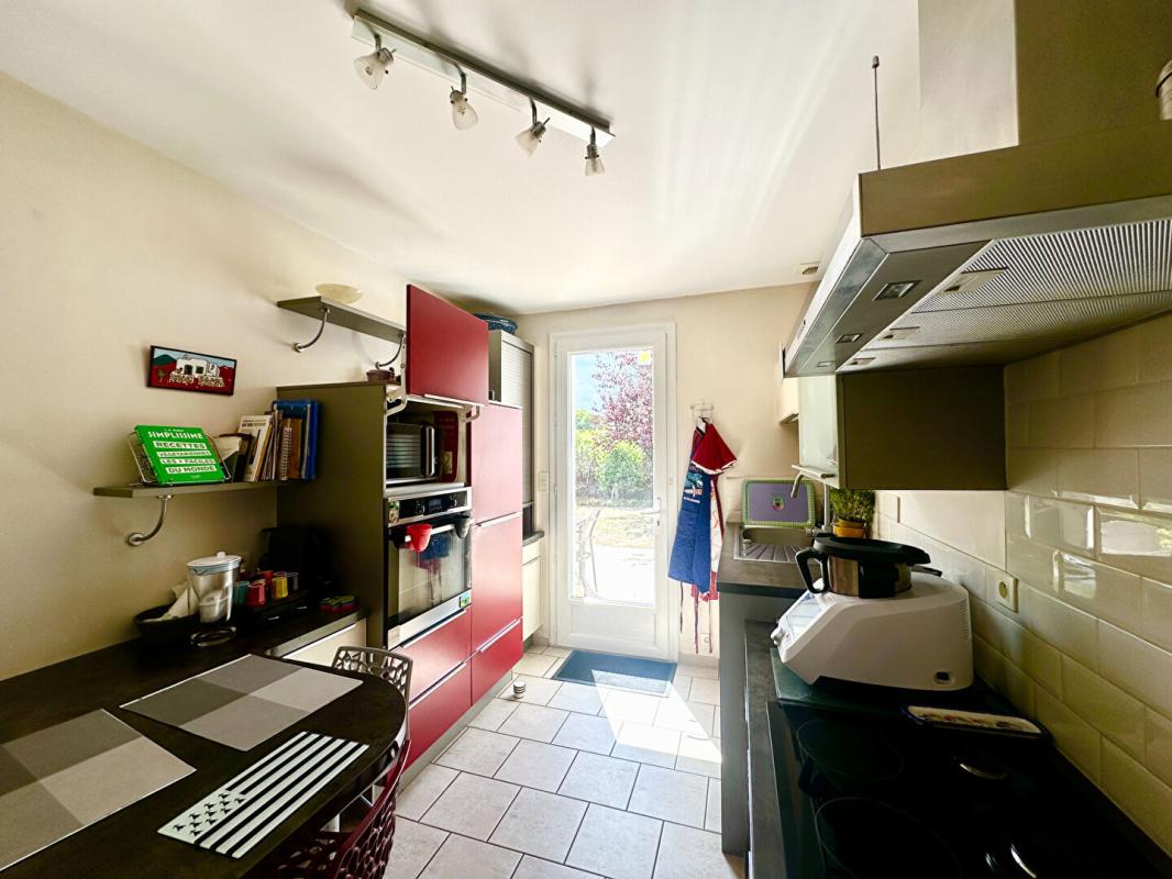 LA MEMBROLLE-SUR-LONGUENEE Maison de 130 m2 - 5 chambres 5