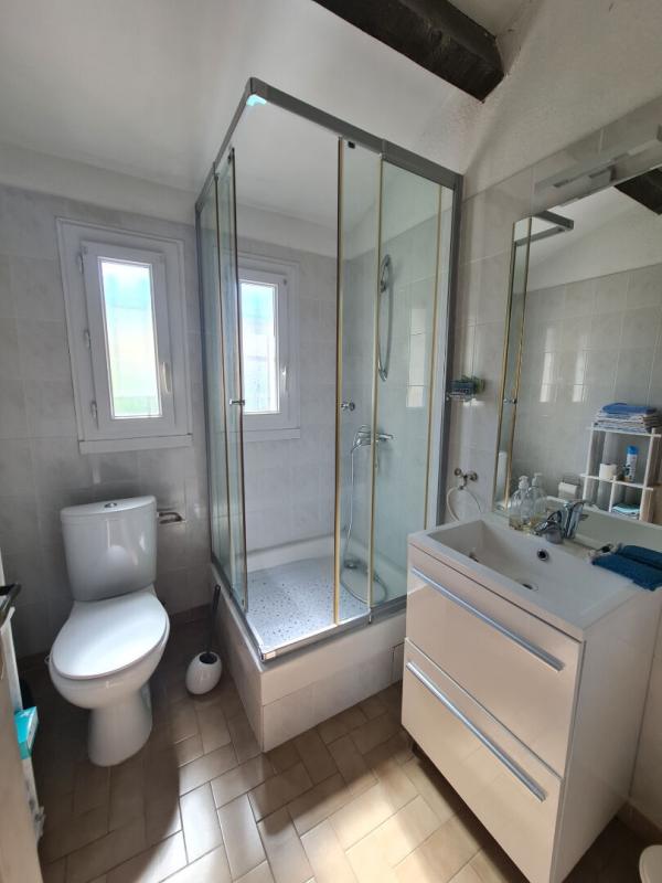 SAINT-MARTIN-DE-VALGALGUES Villa 4 chambres avec piscine, proche commerces 11