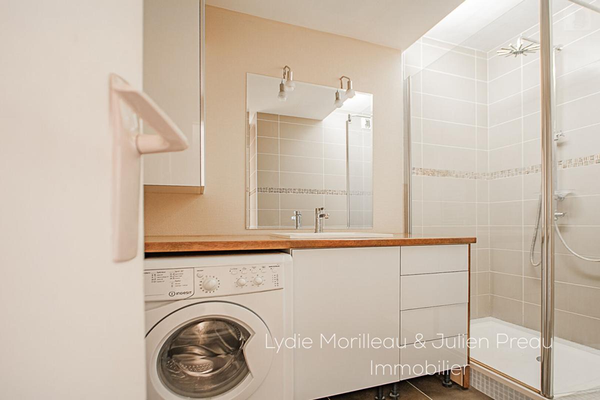 REZE Appartement Rezé (4 pièces) 81m2 9