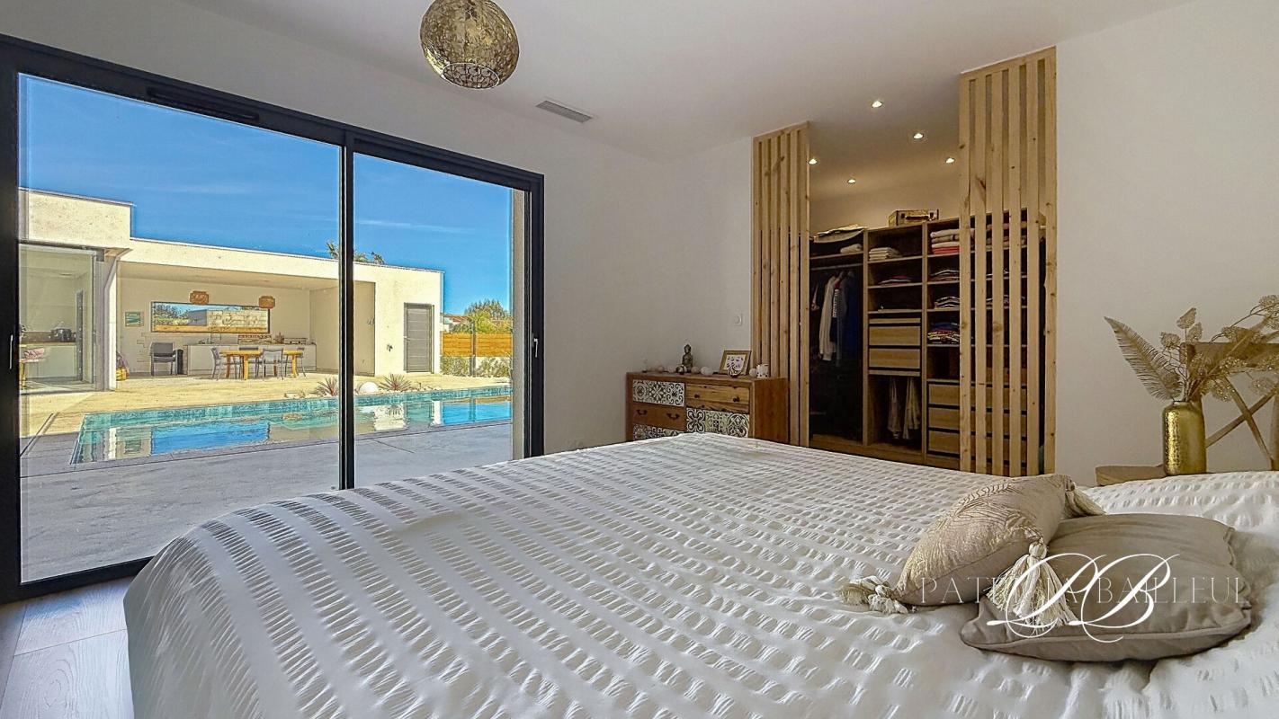 SAINT-FELIU-D'AVALL Villa contemporaine de 280m²  à Saint-Feliu d'avall 14