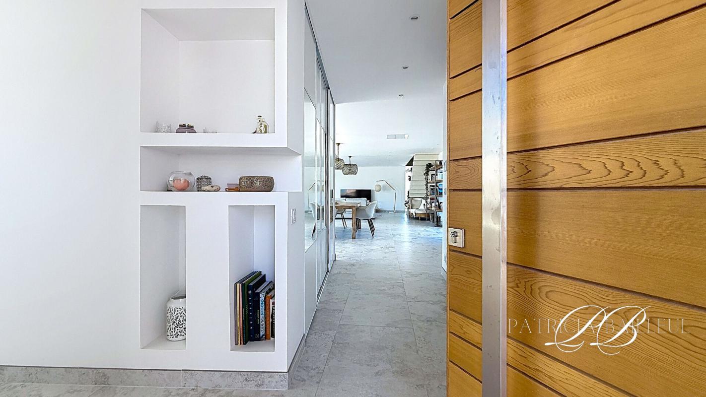 SAINT-FELIU-D'AVALL Villa contemporaine de 280m²  à Saint-Feliu d'avall 5