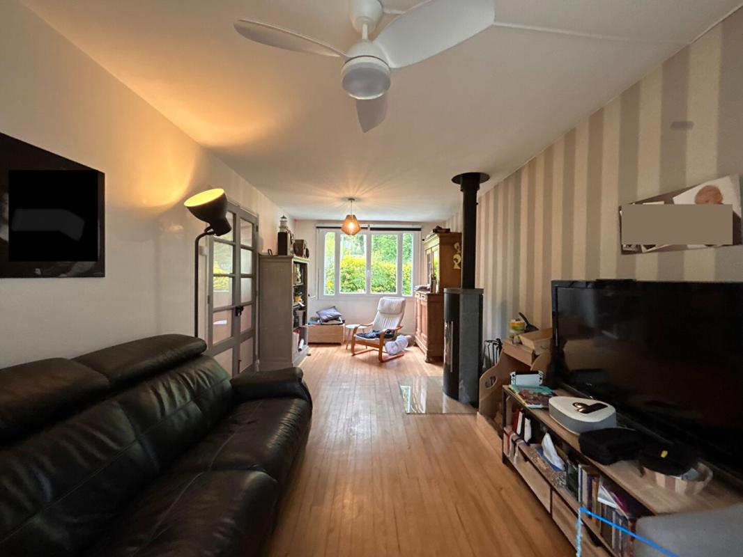 CHAMPCEVINEL A vendre, maison de ville de type 4, aux portes de Périgueux 24000 5