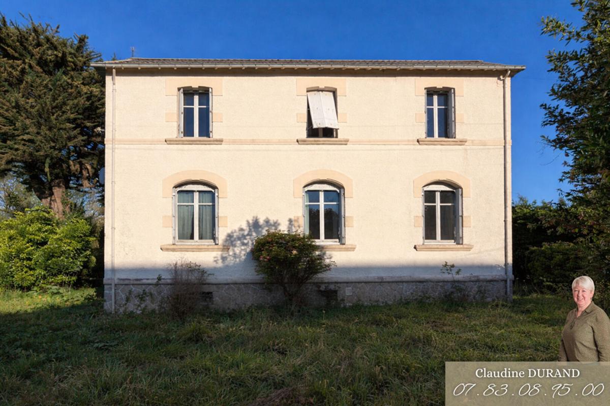 CAMPBON Maison  7 pièce(s) 148 m2 1