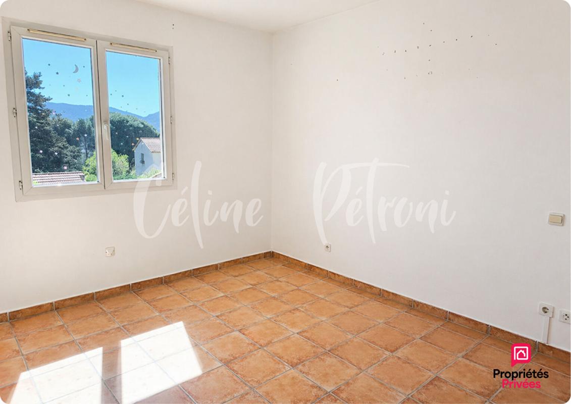 LE PLAN-DE-LA-TOUR Le Plan-de-la-Tour : charmante maison mitoyenne de 4 pièces, 83 m² habitables - Jardin plein sud - Proche centre village 11