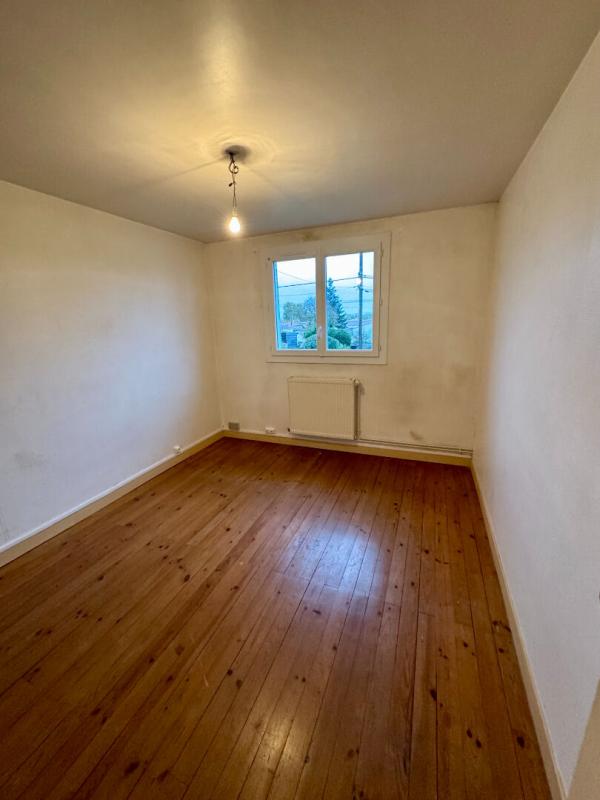 SAINTES Maison T3 Saintes jardin parking garage 6