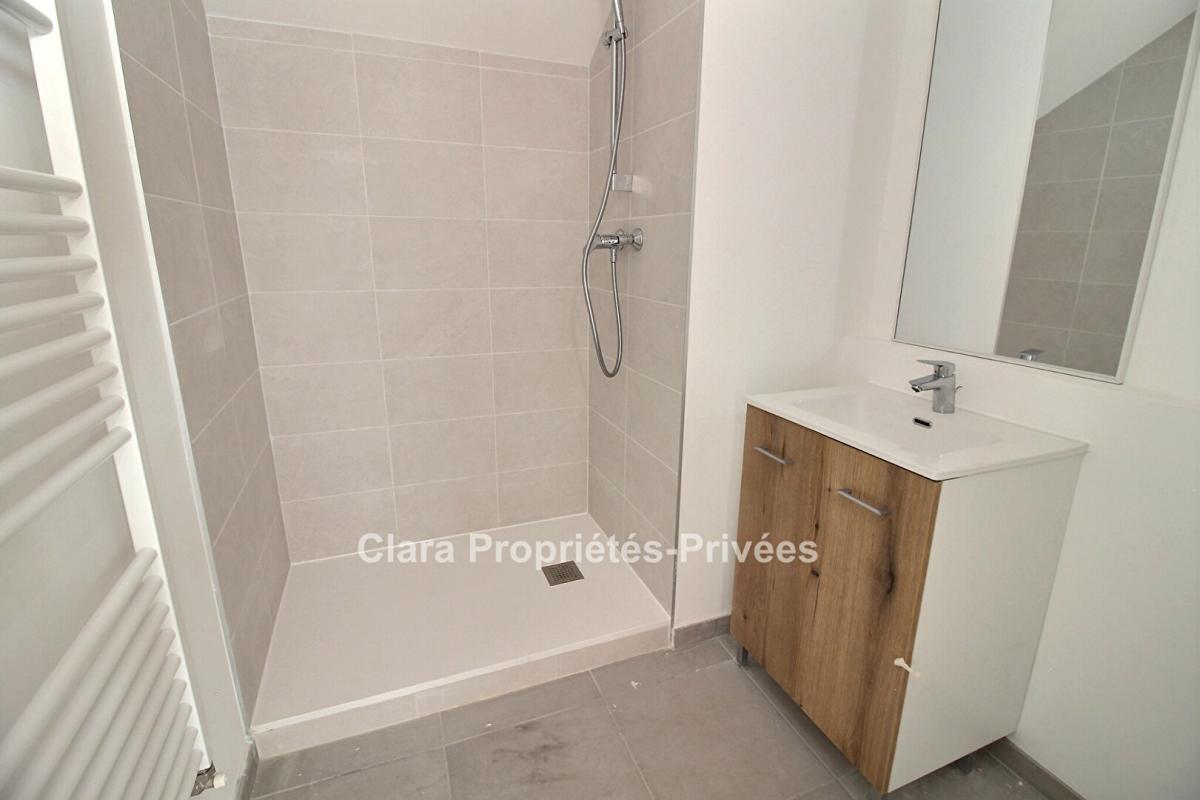 QUEIGE Appartement 4 pièces dans la résidence Les Agathines 11