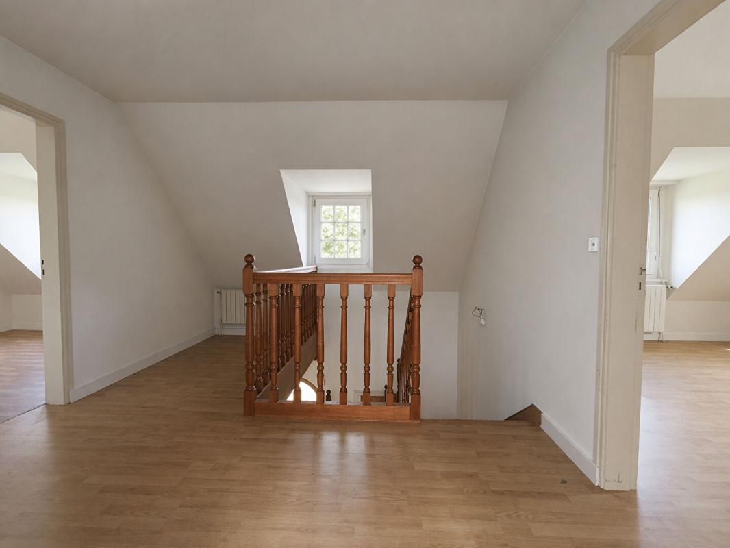 PONTIVY Maison Pontivy familiale proche centre-ville 11