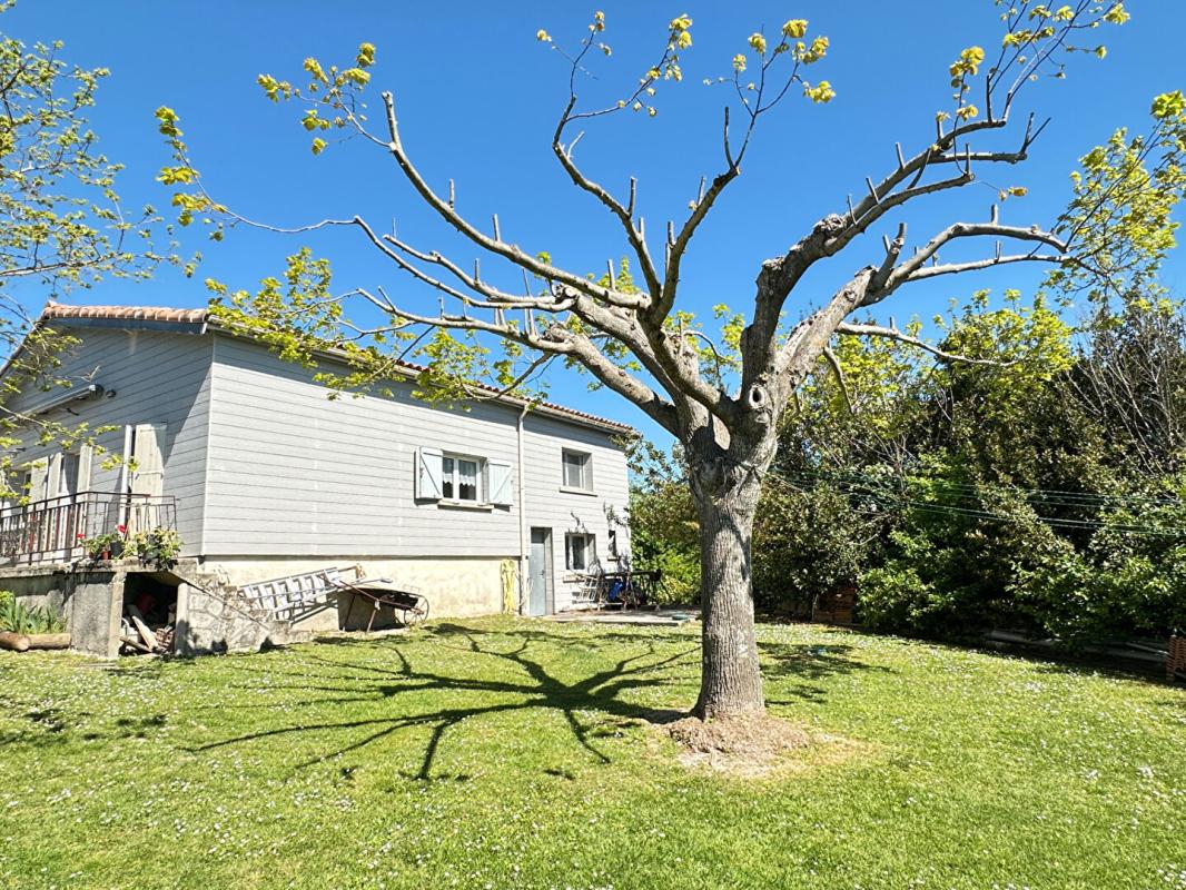 CHENAC-SAINT-SEURIN-D'UZET Maison  4 pièce(s) 90 m2 vue Estuaire 180 ° 14