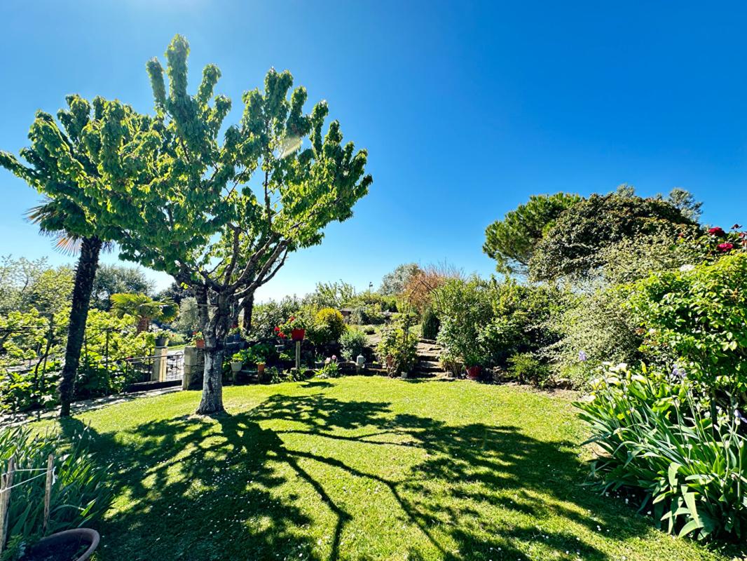 CHENAC-SAINT-SEURIN-D'UZET Maison  4 pièce(s) 90 m2 vue Estuaire 180 ° 4