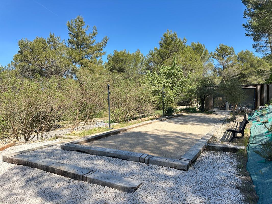 ROGNES Rognes Villa Rénovée d'Exception sur 2 Hectares avec Piscine et Vue Nature 7