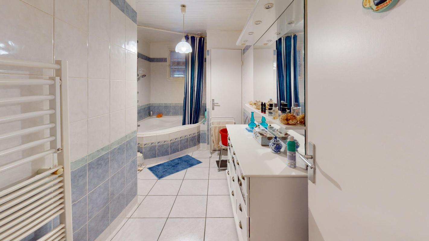 CHOISY-EN-BRIE Maison de plain pied 160 m2 Choisy En Brie 7 pièce(s) 226 500 13