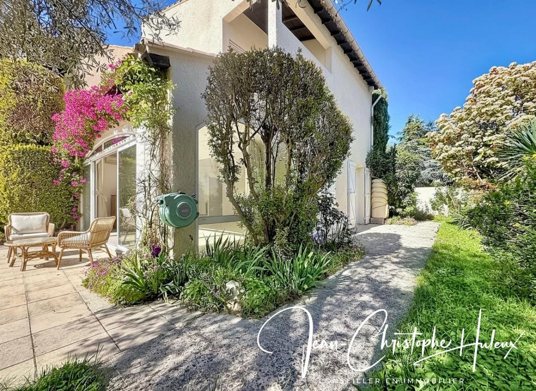 BOUILLARGUES Bouillargues Maison 5 pièces 156 m2 avec Piscine 9