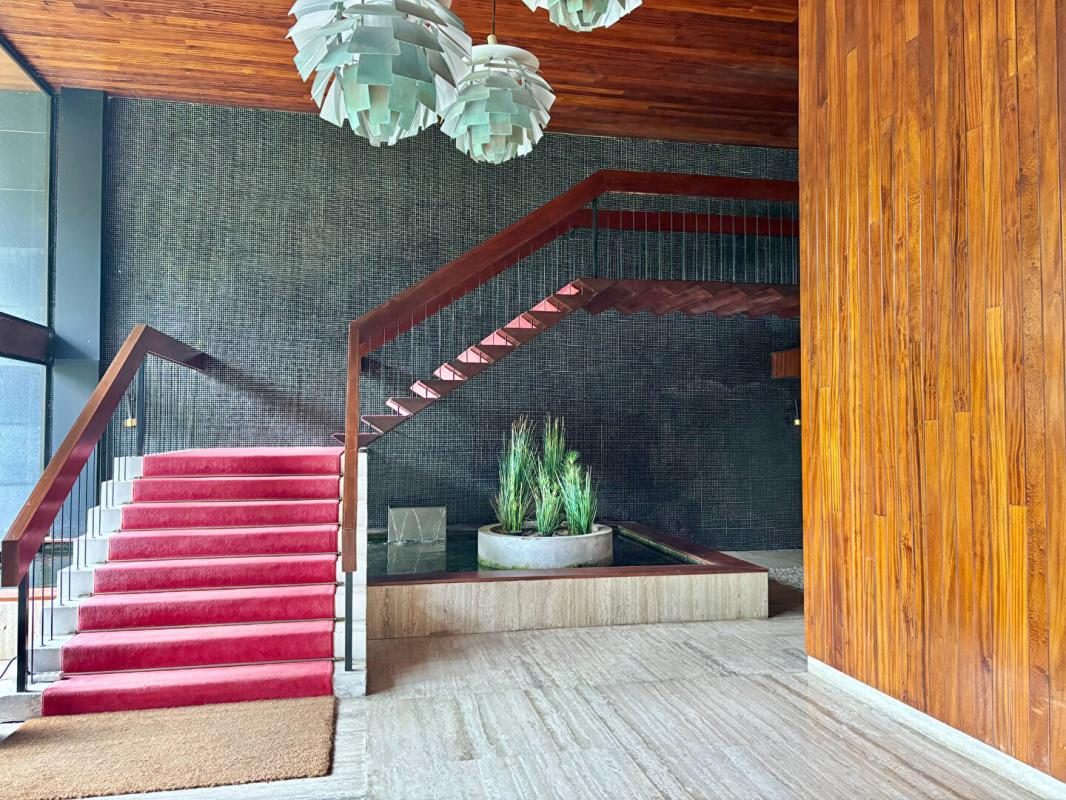 LA BAULE-ESCOUBLAC STUDIO -ENTRE CASINO ET HOTEL HERMITAGE- TERRASSE SANS VIS A VIS - ASC 10