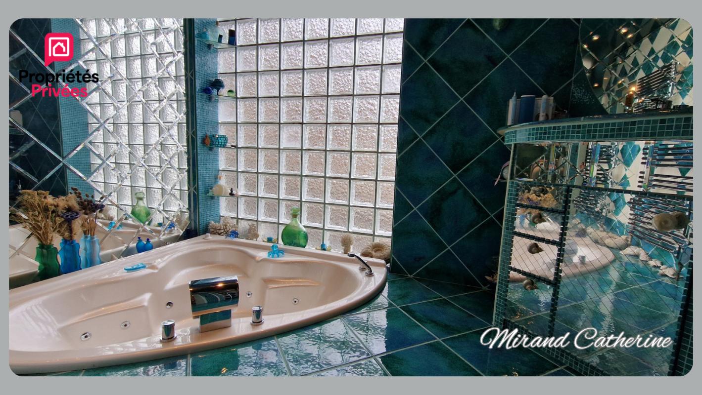 TROYES Ensemble immobilier à Troyes -12 pièces 260 m2 8