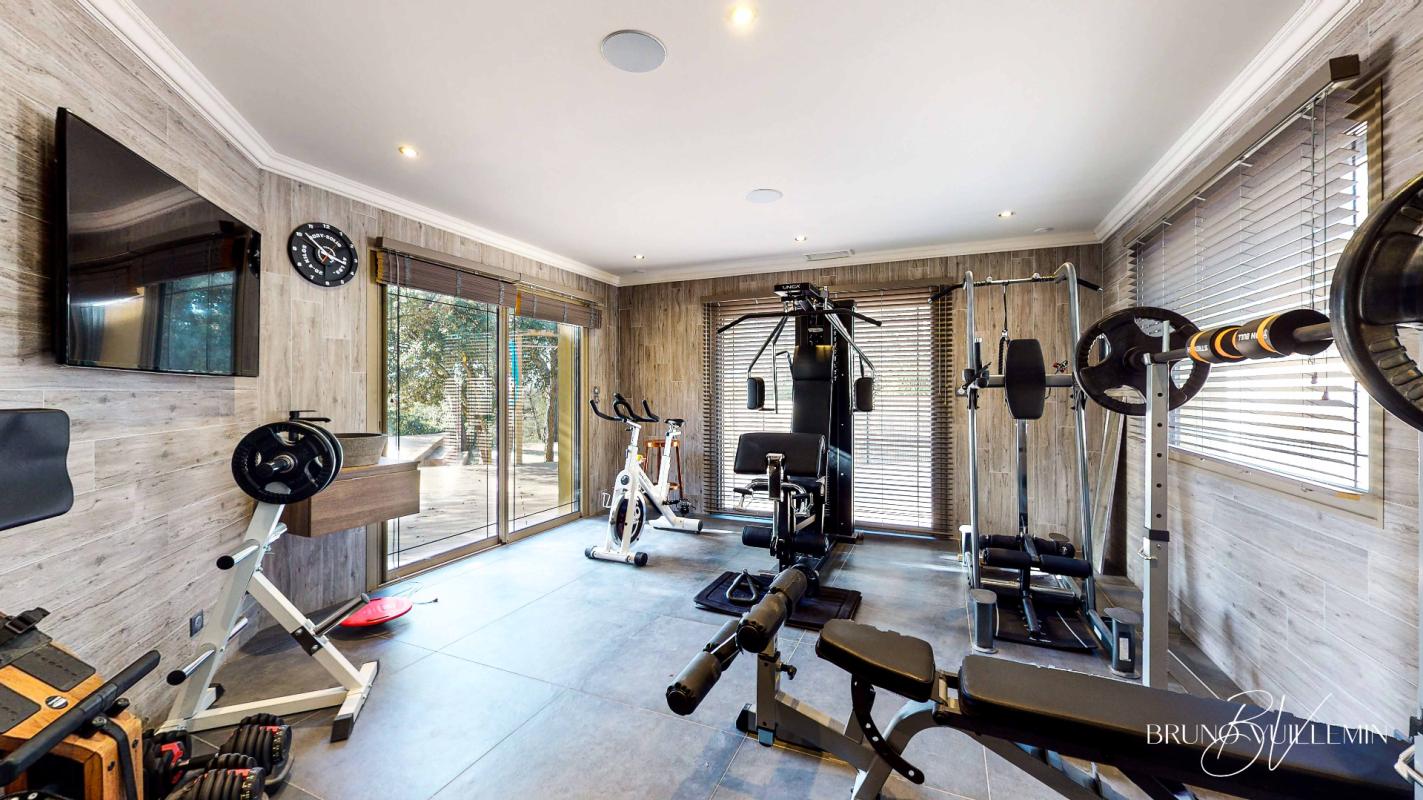 CARCASSONNE VILLA D'ARCHITECTE DE PRESTIGE Classée DPE Double A - ENVIRONNEMENT EXCEPTIONNEL - POSITION DOMINANTE 9