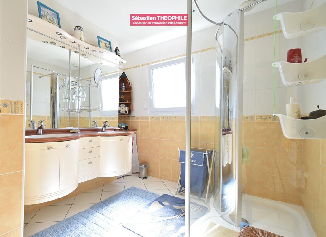 BRETIGNOLLES-SUR-MER Maison Brétignolles-sur-mer 4 pièce(s) 118 m2 12