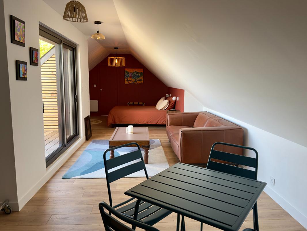 ARRADON Arradon- Contemporaine 190m 2  env . 5 suites- Garage 7