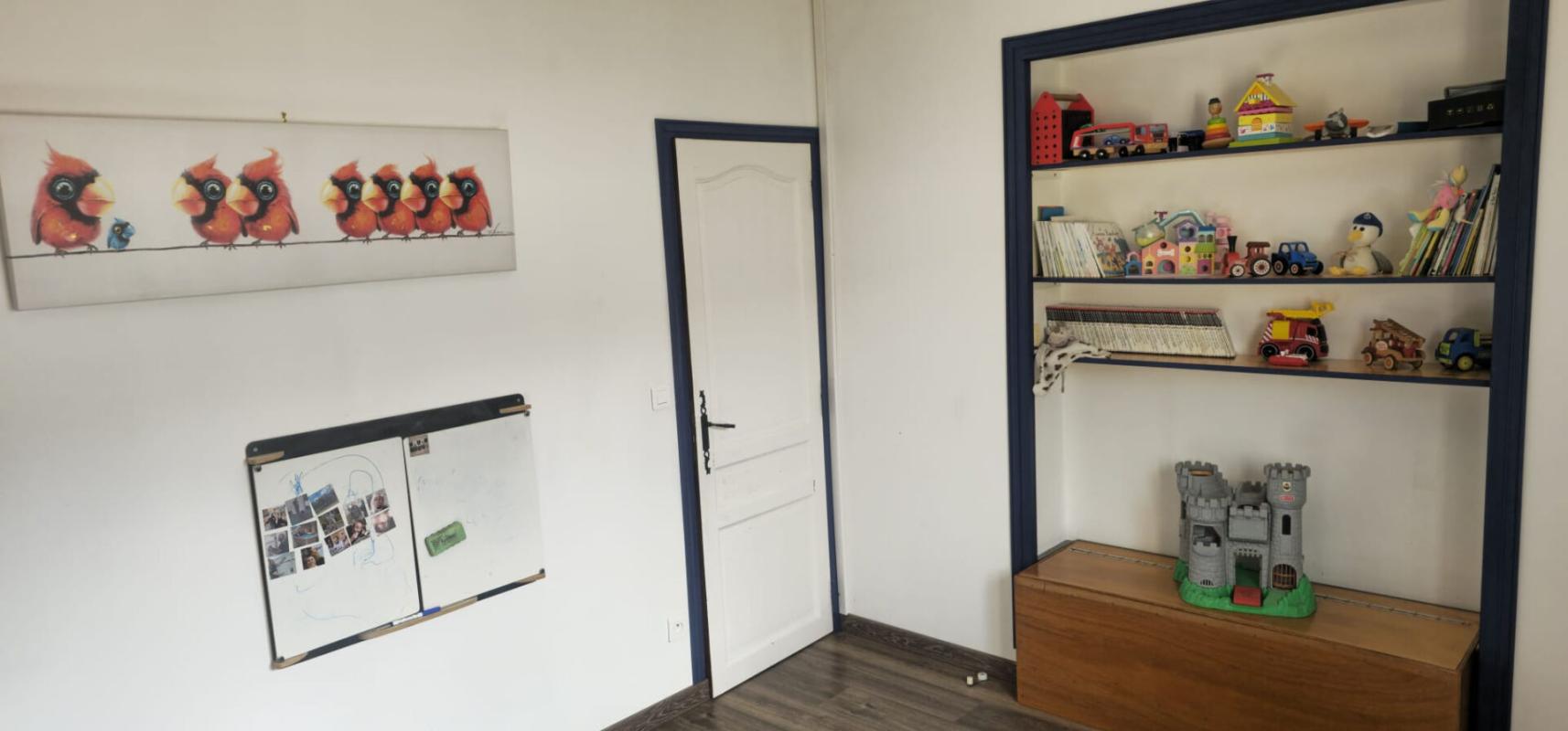 MEYZIEU Maison Meyzieu 7 pièce(s) 173 m2 4