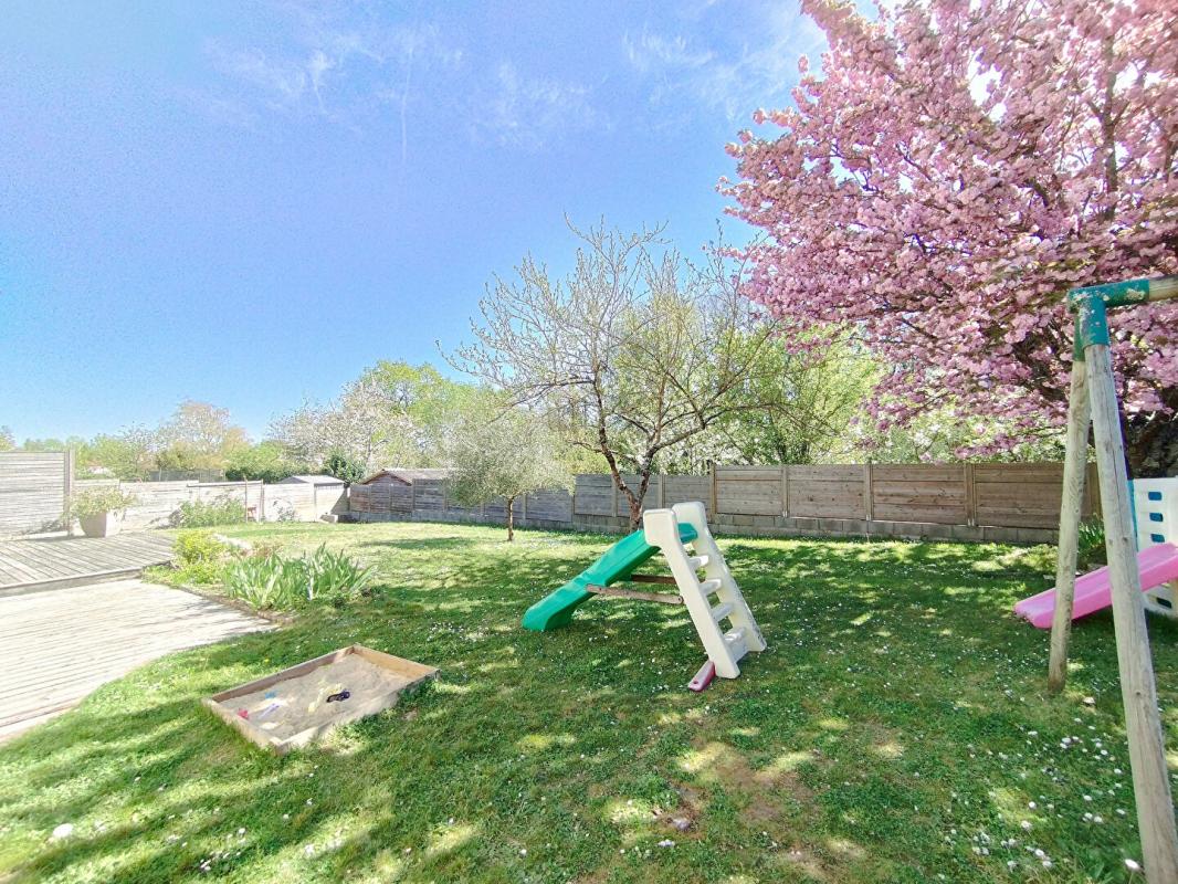 VERTOU Maison 4 chambres, 143m² + T2 38m², Vertou 9