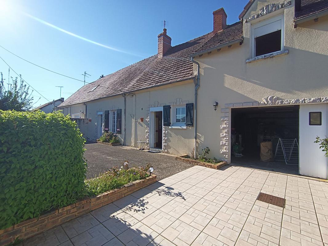 SAUVIGNY-LES-BOIS MAISON A 5 MINUTES DE NEVERS 16