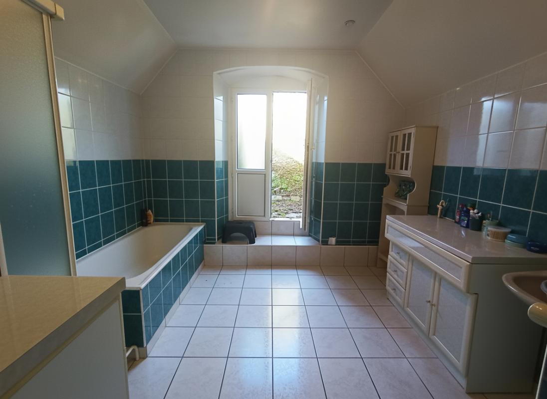 SAUVIGNY-LES-BOIS MAISON A 5 MINUTES DE NEVERS 7