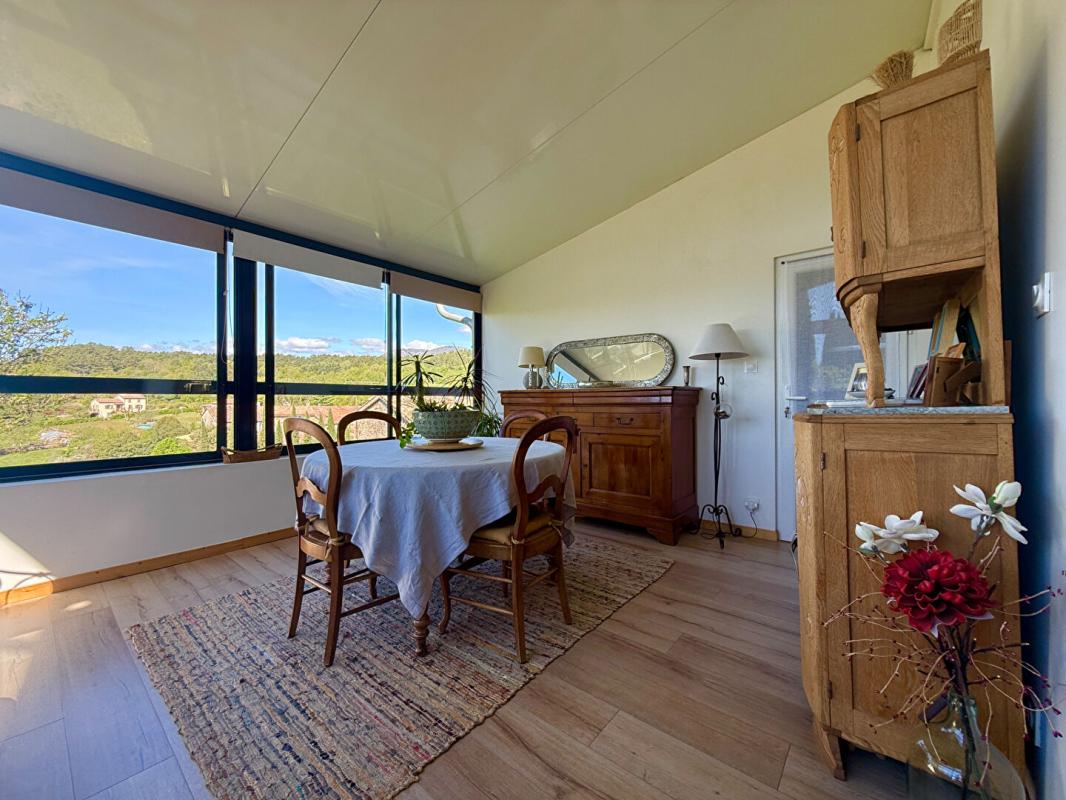 JOYEUSE Maison Joyeuse 4 pièces 102 m2 10