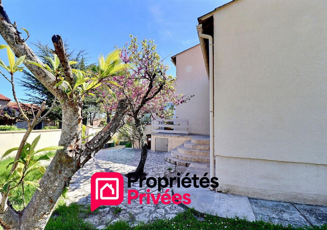 UZES Uzes, Maison avec jardin 14