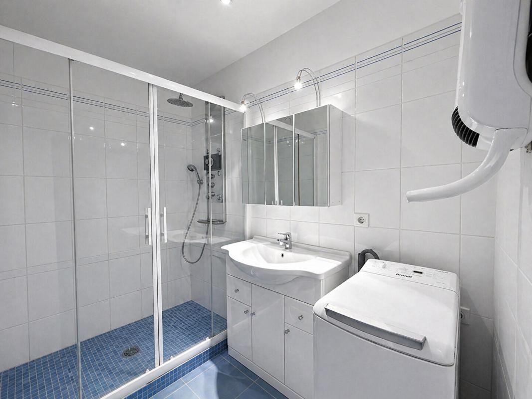 LE LAVANDOU Appartement T2 - Le Lavandou - Centre-ville, à deux pas de la plage 5