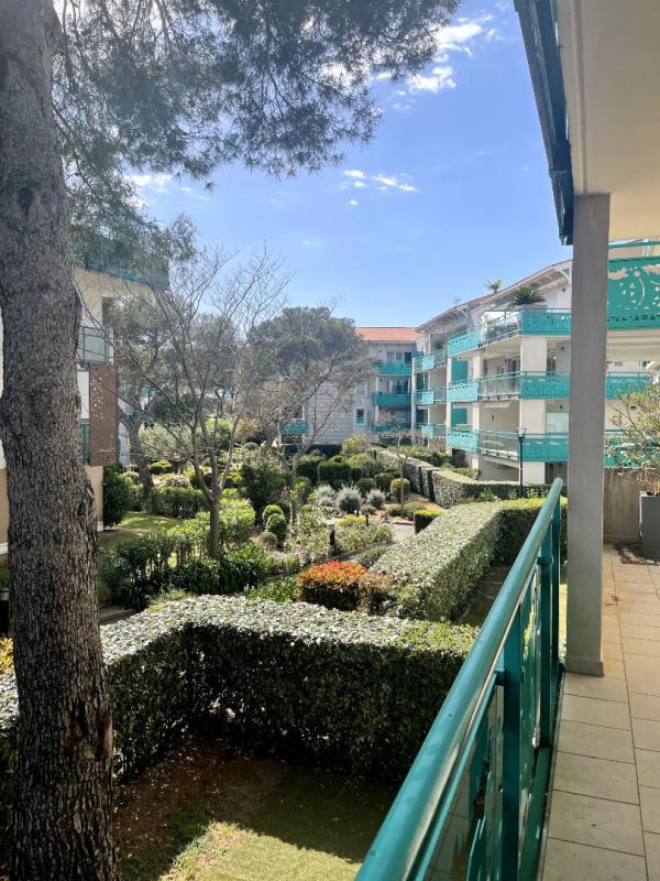 SAINT-RAPHAEL Boulouris - Résidence très recherchée- F2 12