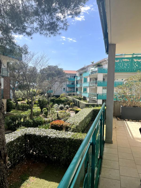 SAINT-RAPHAEL Boulouris - Résidence très recherchée- F2 13