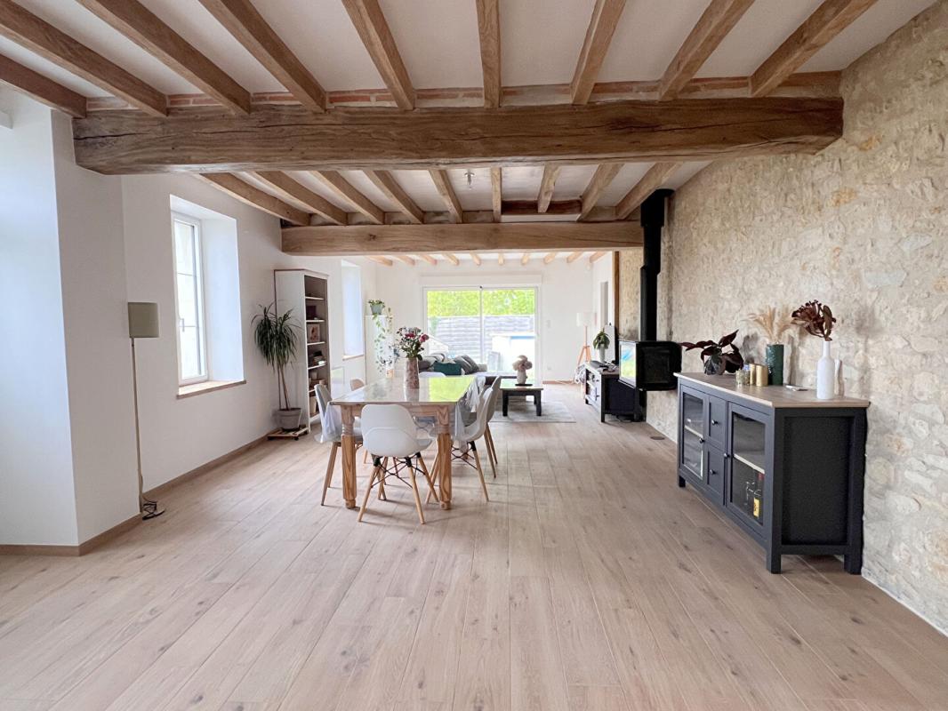 CHEMIRE-LE-GAUDIN Maison - Chemire Le Gaudin - 5 pièces - 170 m² 3