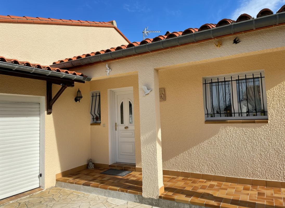 SAINT-GENIS-DES-FONTAINES Maison Saint Genis Des Fontaines 4 pièce(s) 90 m2 1