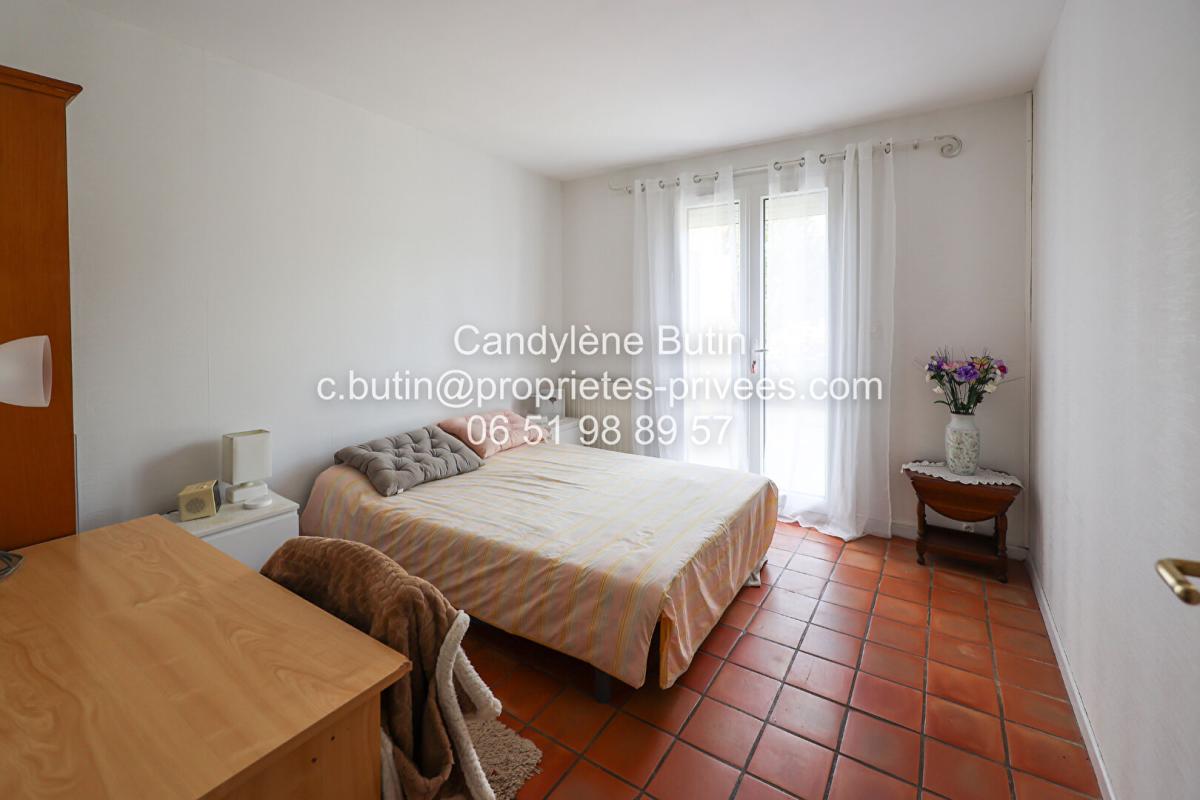 MALVES-EN-MINERVOIS Villa Malves En Minervois 6 pièce(s) 152 m2 11