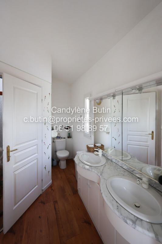 MALVES-EN-MINERVOIS Villa Malves En Minervois 6 pièce(s) 152 m2 15