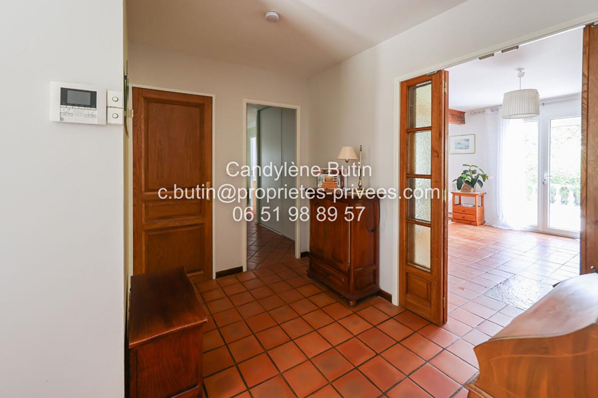 MALVES-EN-MINERVOIS Villa Malves En Minervois 6 pièce(s) 152 m2 9