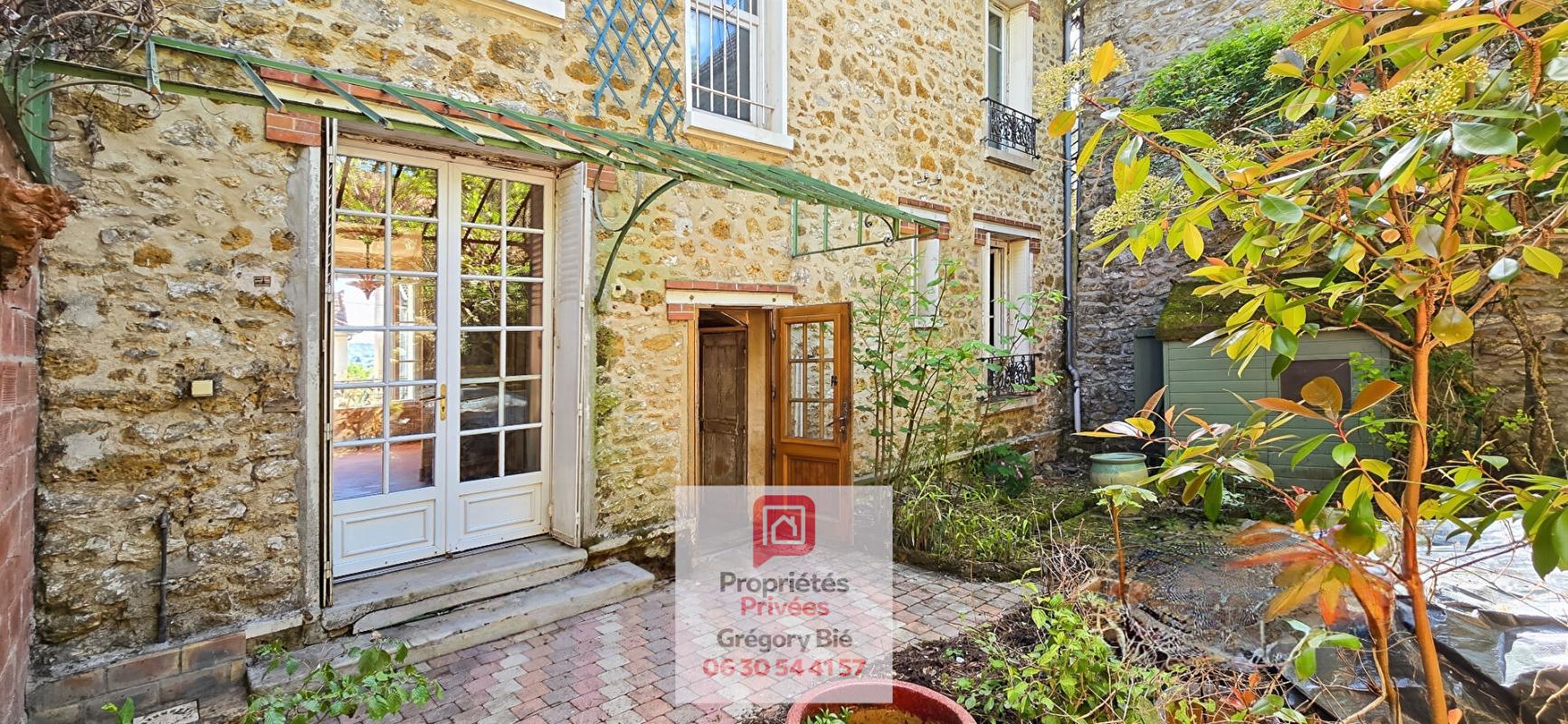 VILLENEUVE-LE-ROI Maison bourgeoise Villeneuve-le-Roi 14