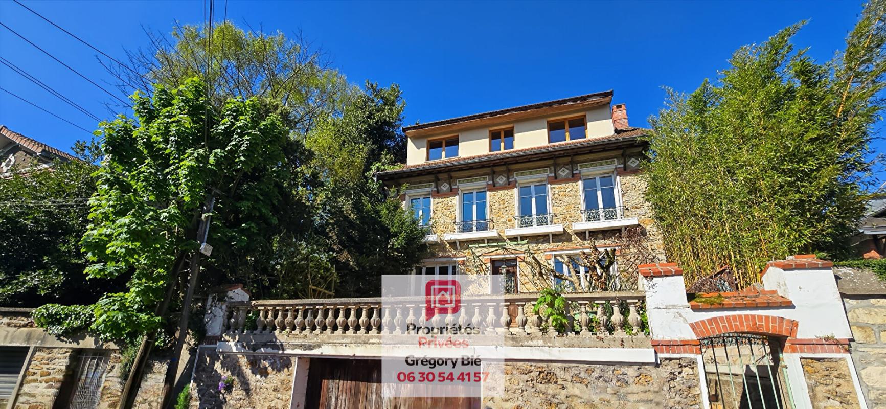 VILLENEUVE-LE-ROI Maison bourgeoise Villeneuve-le-Roi 18