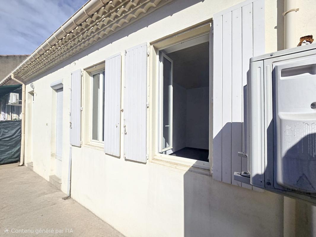 NIMES Appartement T3  de 57 m² environ avec  terrasse et une cave 5