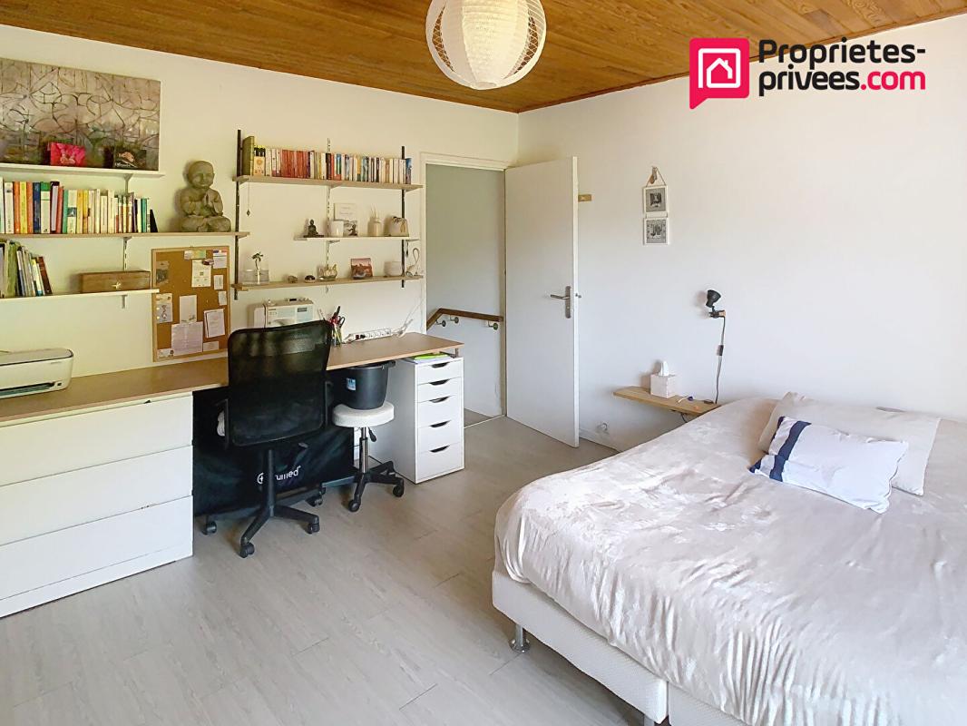 AVEZE Maison Aveze 2 pièce(s) 55 m2 10