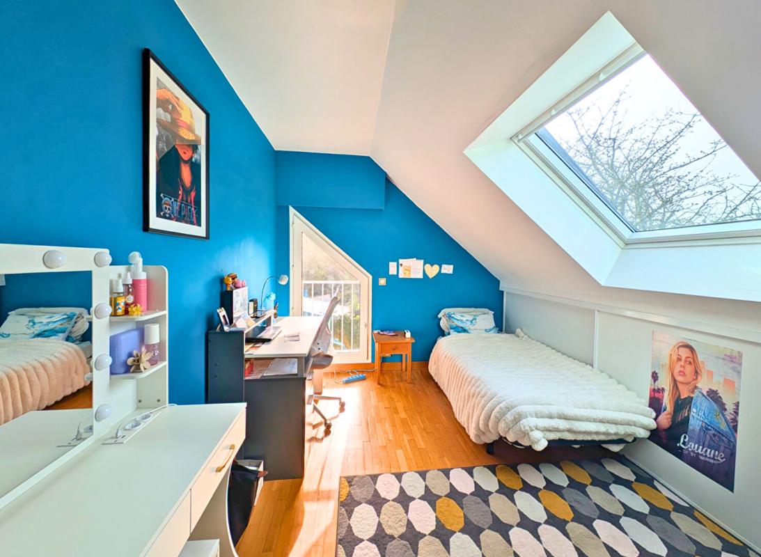 THOUARE-SUR-LOIRE Maison 8 pièce(s) 160 m2 11