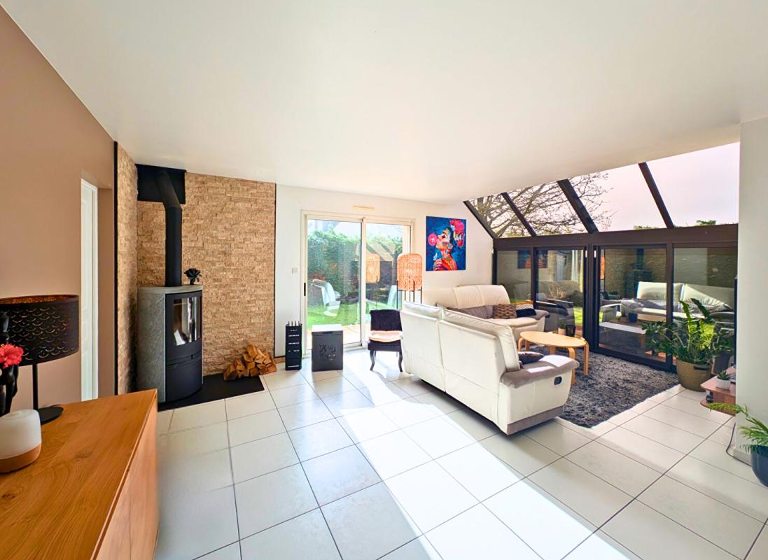 THOUARE-SUR-LOIRE Maison 8 pièce(s) 160 m2 4