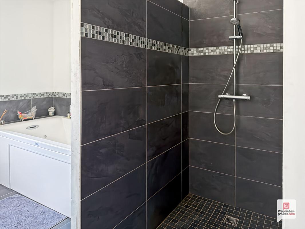 PRECIGNE Maison Precigne 7 pièce(s) 173 m2 14