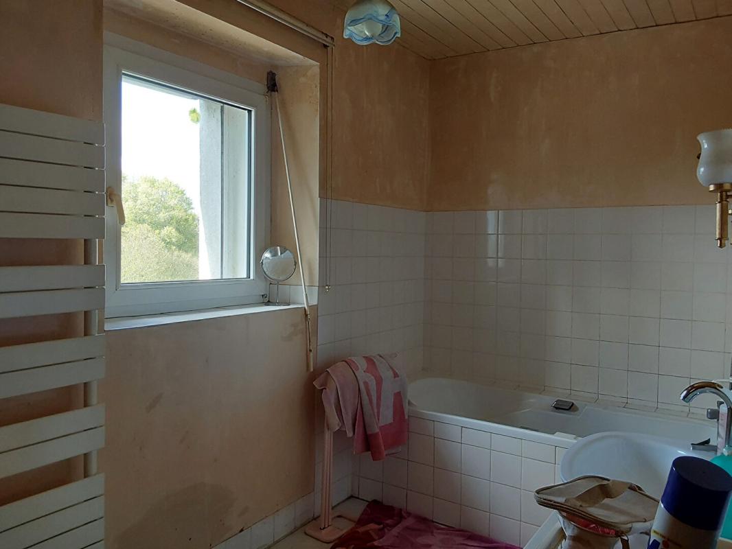 PONT-MELVEZ Maison Pont Melvez 4 pièce(s) 125 m2 14