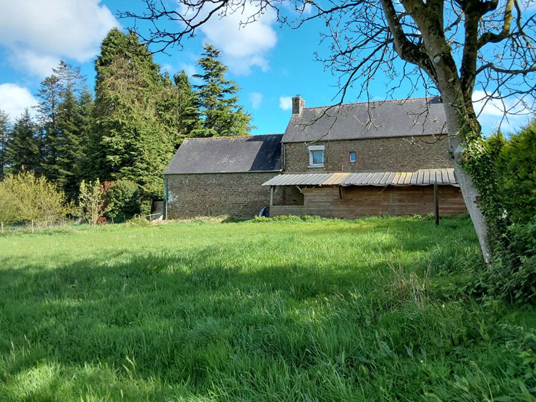 PONT-MELVEZ Maison Pont Melvez 4 pièce(s) 125 m2 4