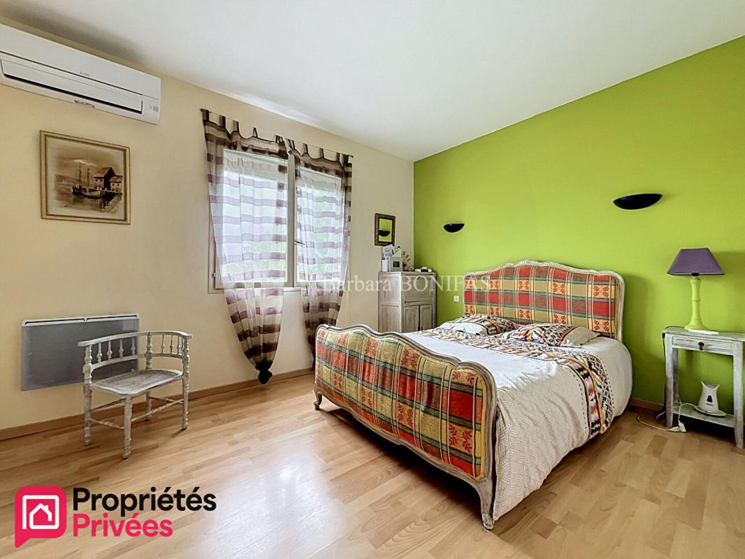 LAVAUR Maison Lavaur 6 pièces 184 m2 7