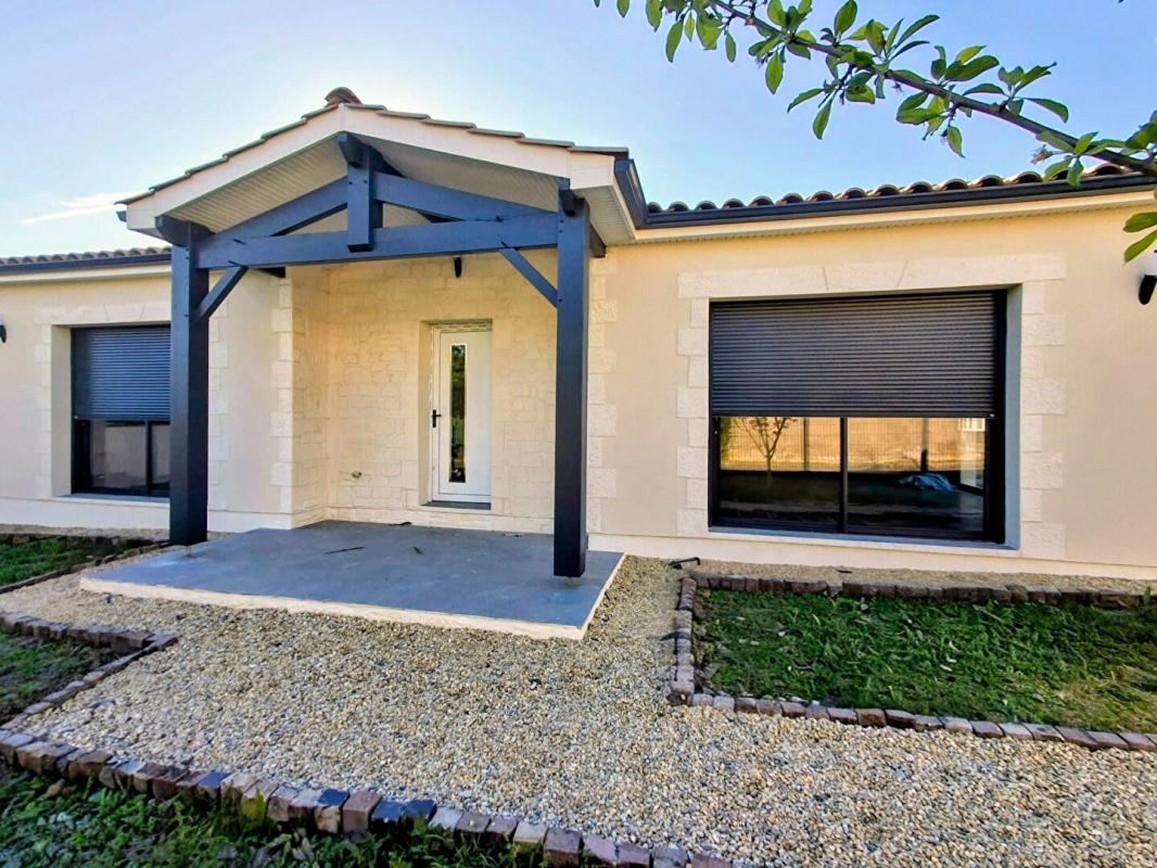 PUGNAC Maison de plain-pied neuve jamais habitée - 116 m²  - 3 chambres - grande pièce de vie 60 m² - terrain 615 m² 3